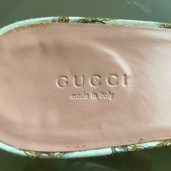 Gucci multicolor white canvas print, pink leather sole, neat condition size 10!! - Picture 5 of 5